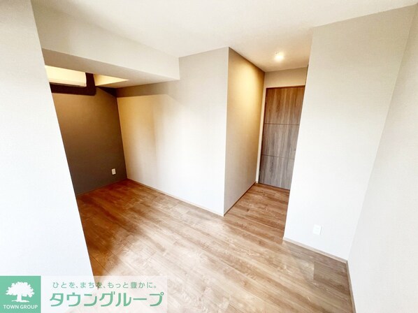 オーパスレジデンス南青山の物件内観写真